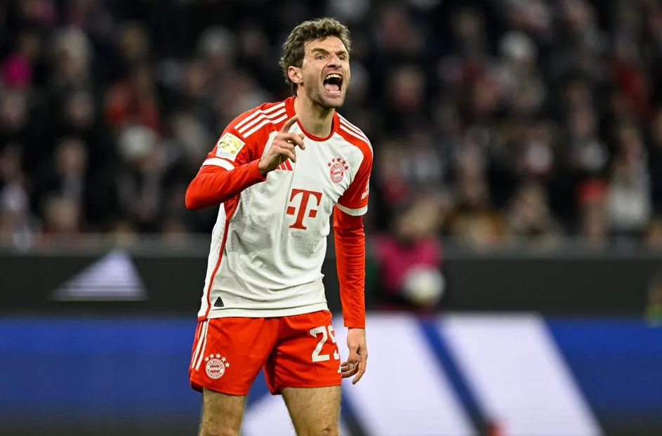 Thomas Muller Một “Raumdeuter” vĩnh cửu 1